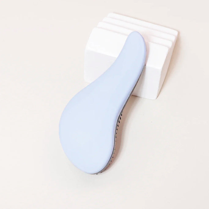 Antistatic massage brush winding shower massage