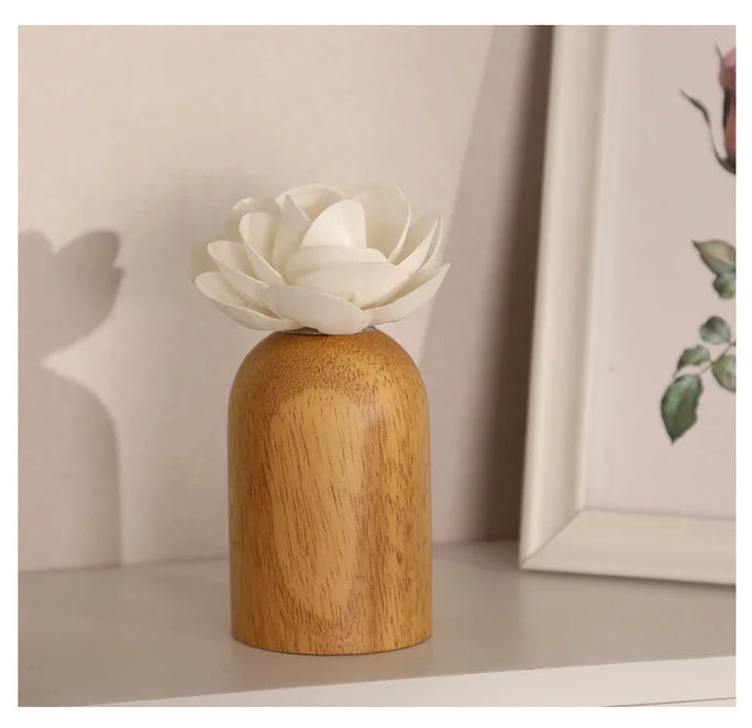 Aromatherapy Diffuser Flower Realistic Design